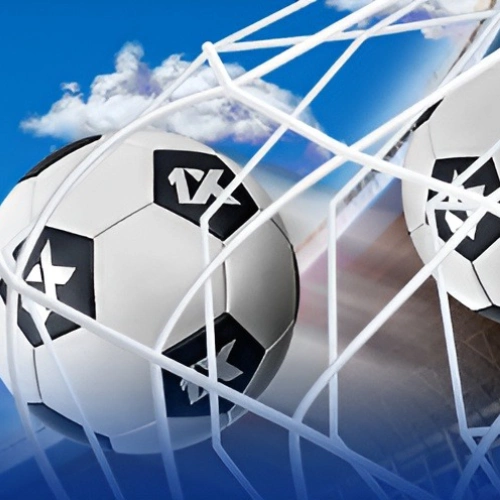 Ballons de football frappant les filets d'un but — Maroc. Botola 2026